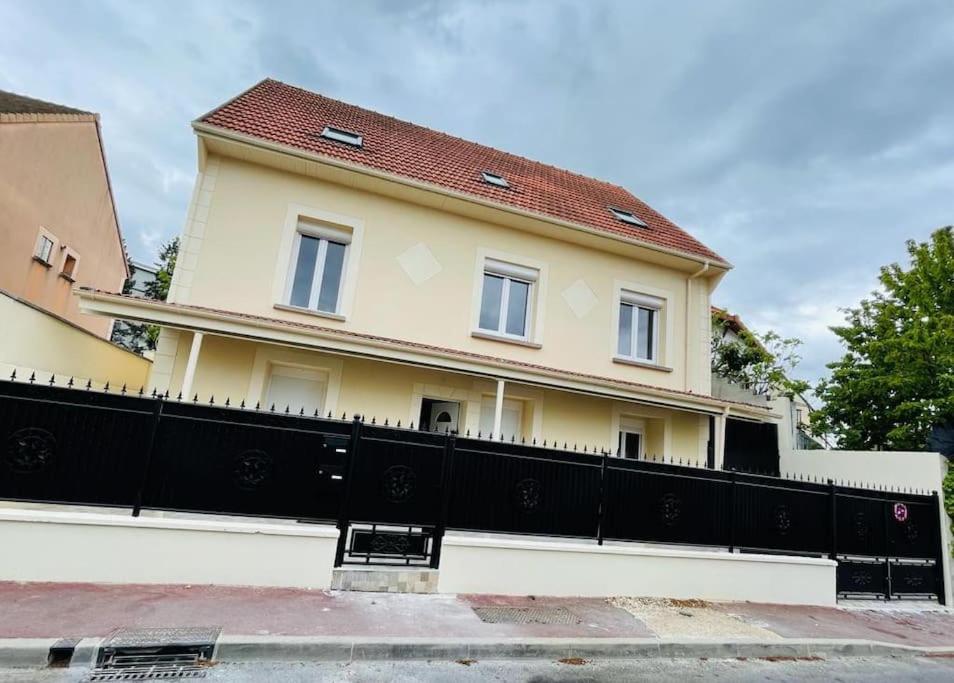 Best Holliday Home For Family Newly Renovated Garges-lès-Gonesse Exteriér fotografie